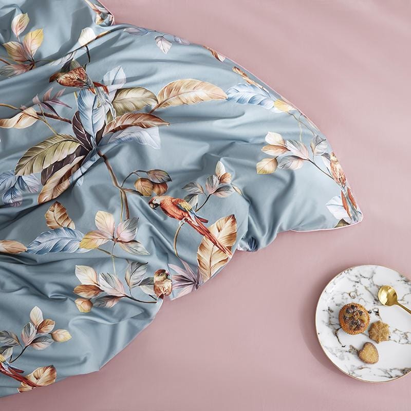 Parrot & Petal Duvet Cover Set (Long-staple Sateen Cotton)