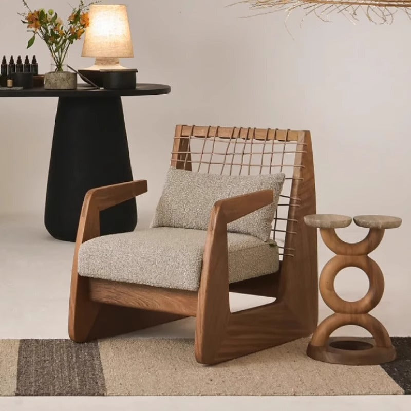 Kazu Lounge Chair