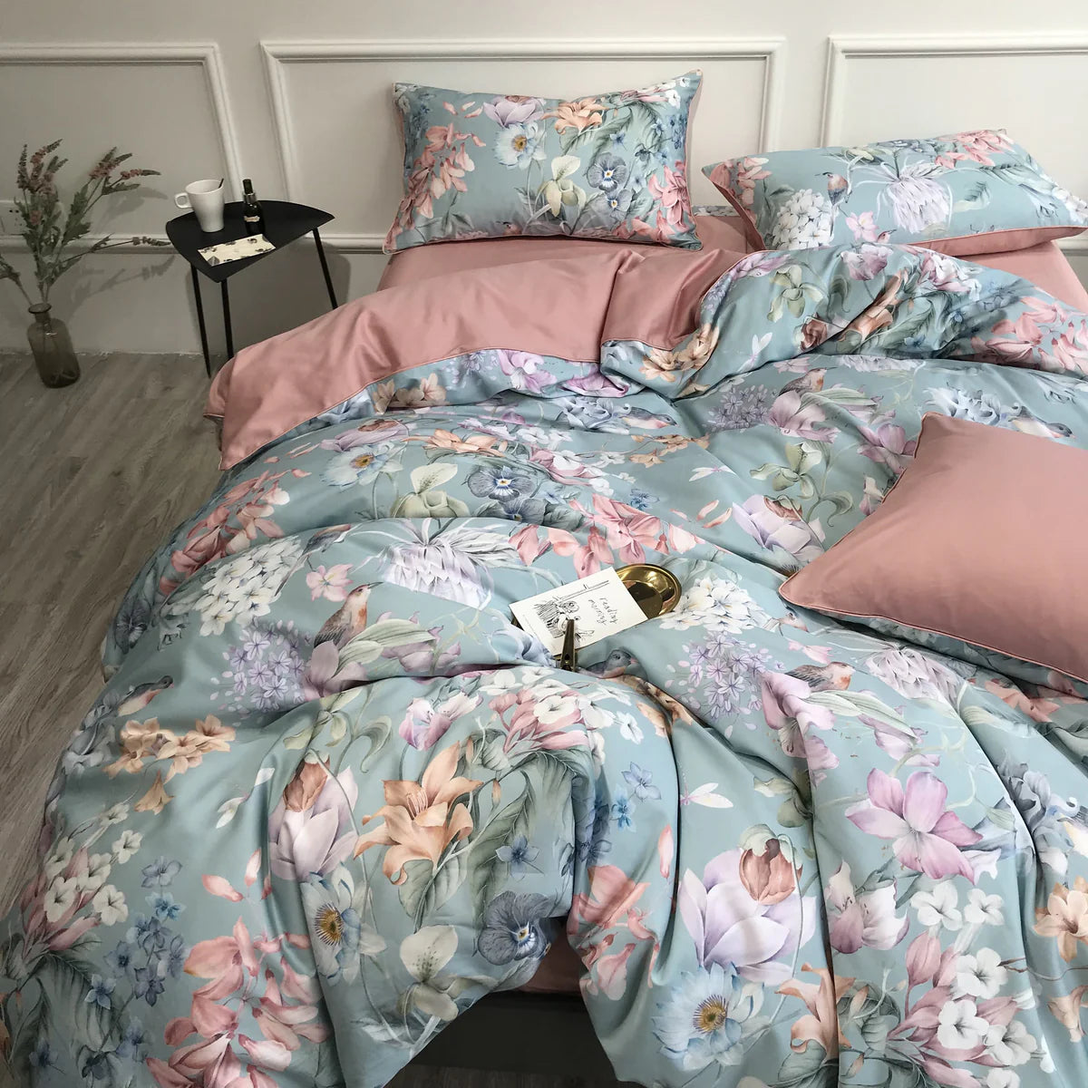 Soft Petal Symphony Duvet Cover Set (Long-staple Sateen Cotton)