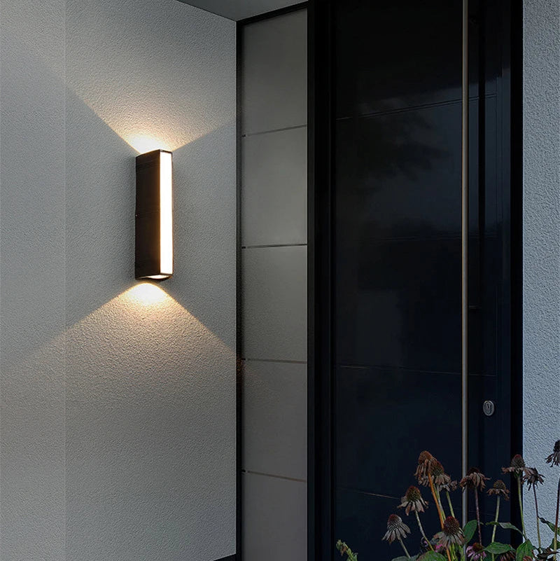 Nimbus Vertical LED Outdoor Facade Light