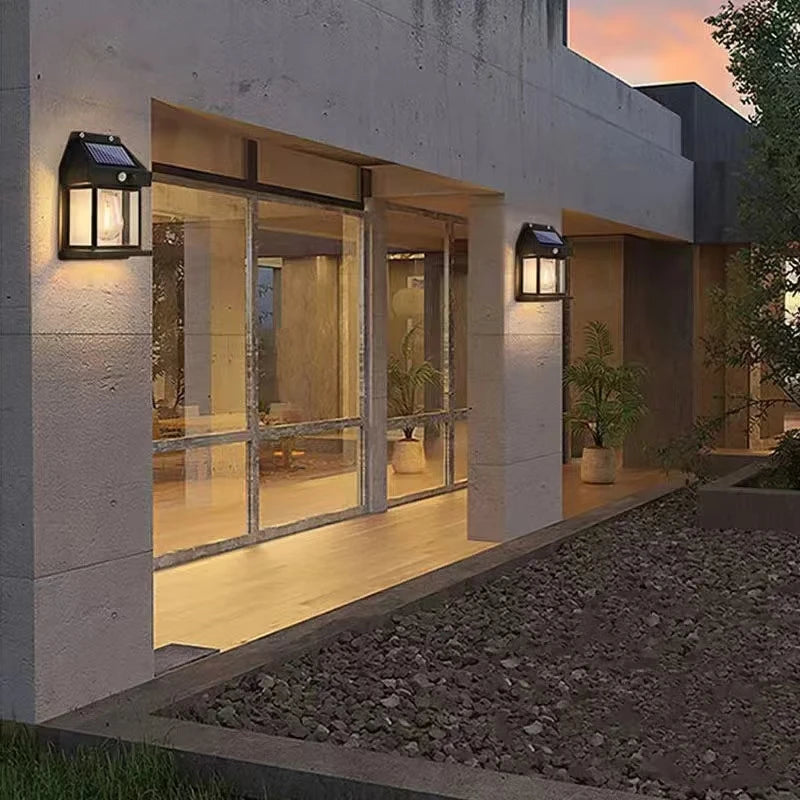 Solar Powered LED Garden Lamp - KaveCore