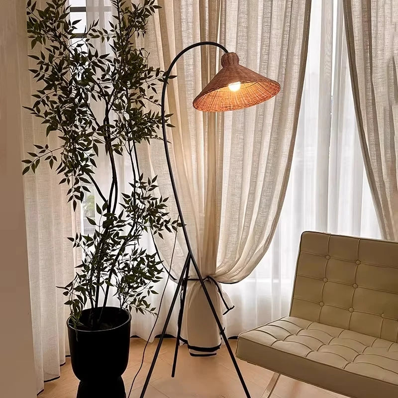 Raya Loom Floor Lamp - KaveCore