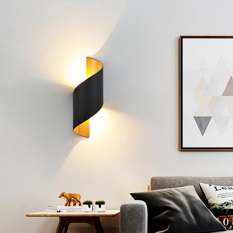 RibbonFlare Wall Sconce - KaveCore