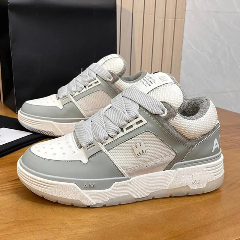 Designers Lace Bread Sneaker Shoe Luxury