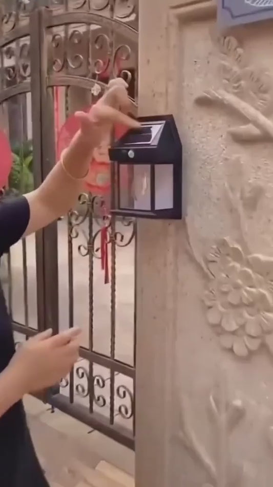 Solar Powered LED Garden Lamp