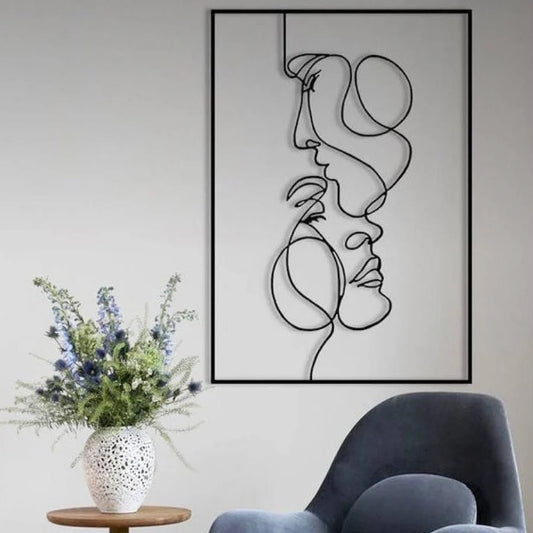 Kissing Silhouette Metal Wall Art