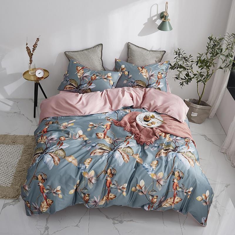 Parrot & Petal Duvet Cover Set (Long-staple Sateen Cotton)