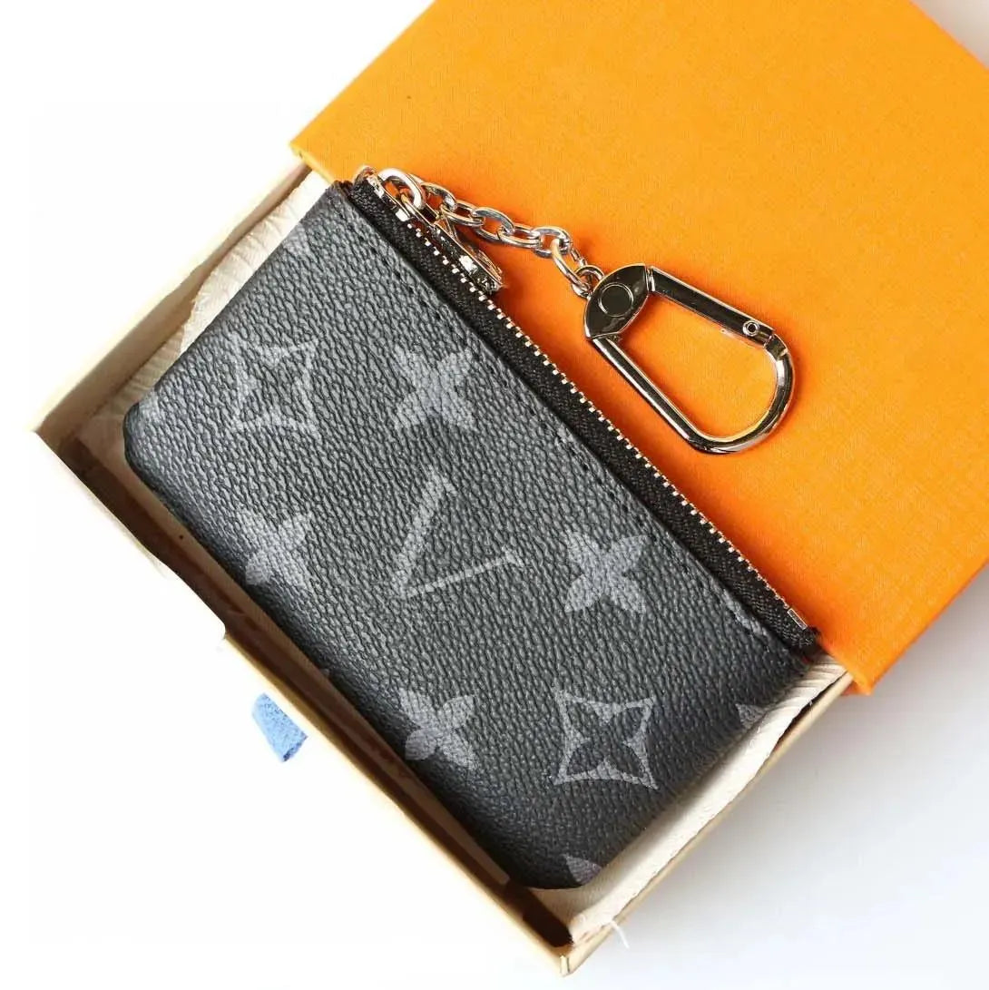 Luxury Keychains Designer Letters Leather