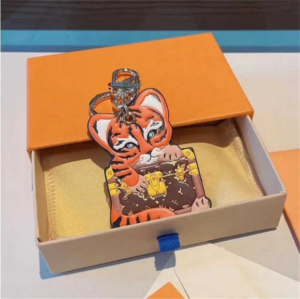 Luxury Keychains Designer Letters Leather