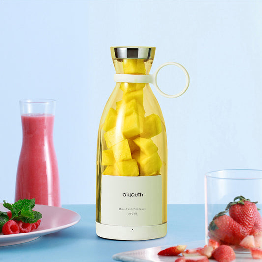 GoSqueeze Ayouth Portable Mini Juicer