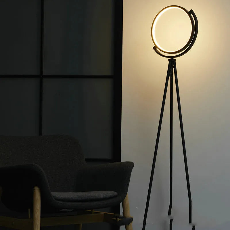 Solis Ring Floor Lamp - KaveCore