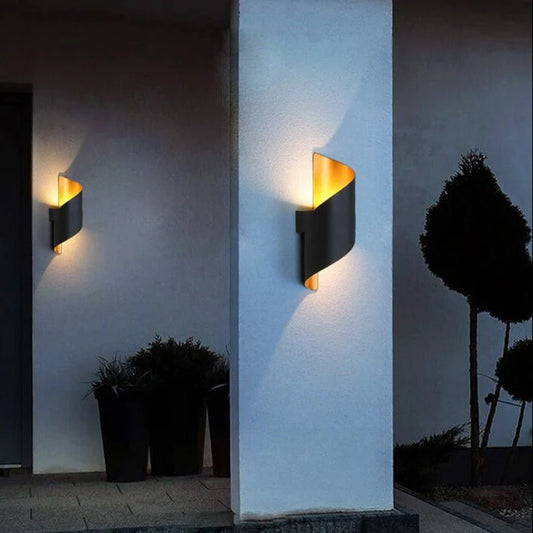 RibbonFlare Wall Sconce - KaveCore