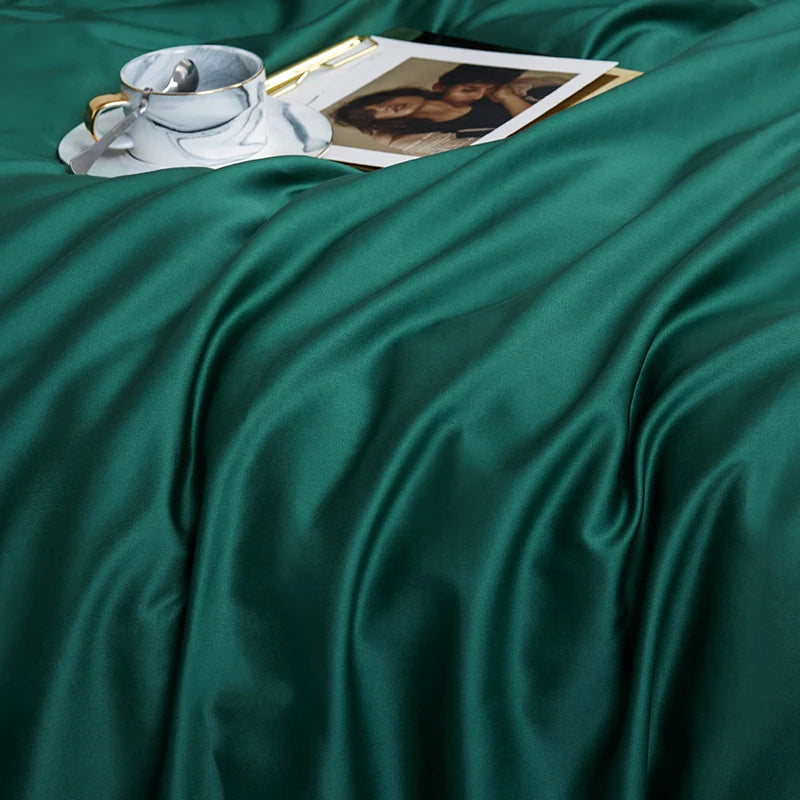 The Alexandria Duvet Set (Long-staple Sateen Cotton)