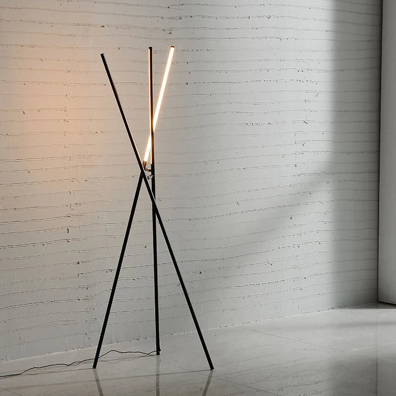 Synex Floor Lamp - KaveCore