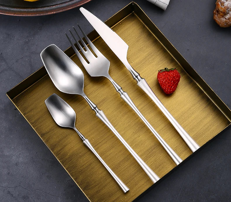 Oasis Cutlery Collection (24 Piece Set)