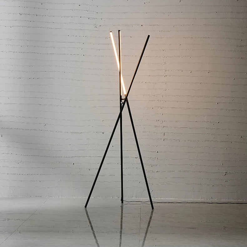 Synex Floor Lamp - KaveCore