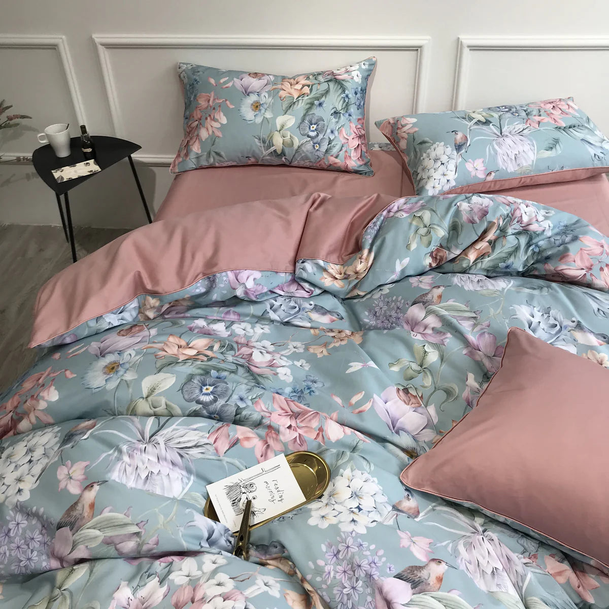 Soft Petal Symphony Duvet Cover Set (Long-staple Sateen Cotton)