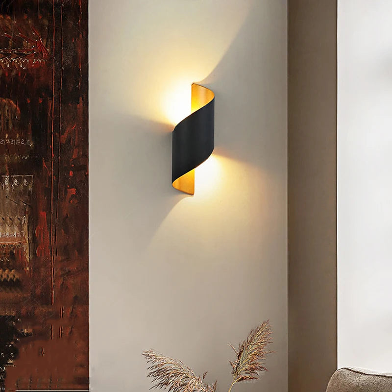RibbonFlare Wall Sconce - KaveCore