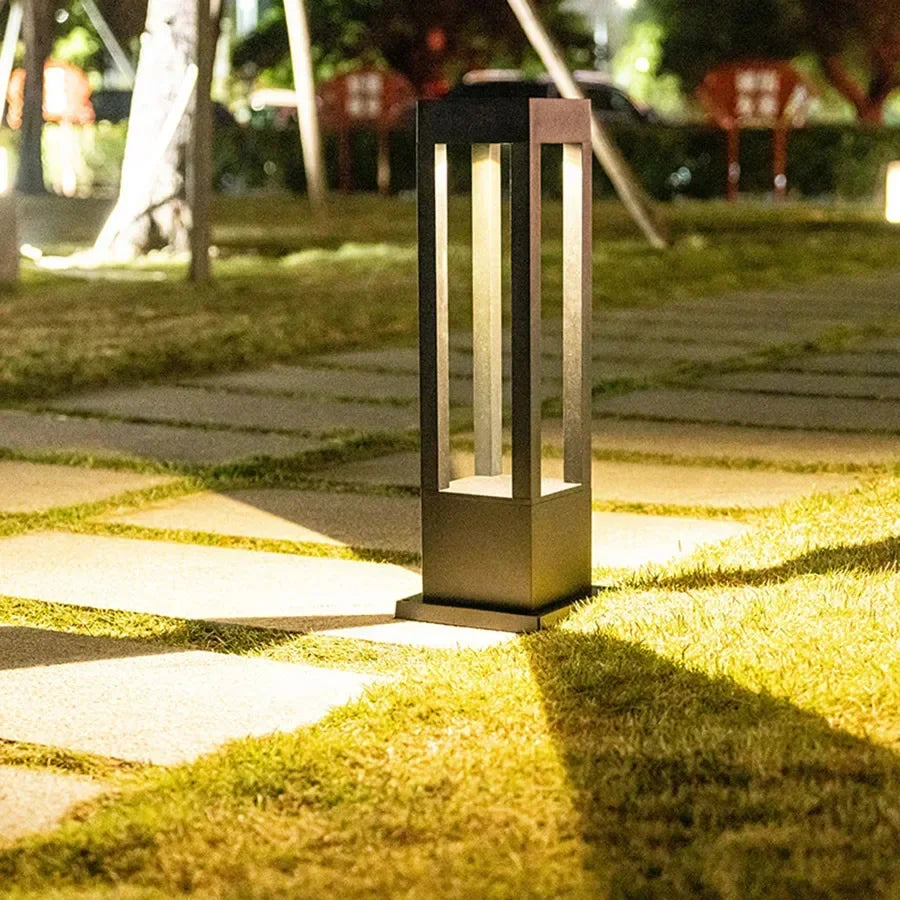 Vanta Column Lamp - KaveCore
