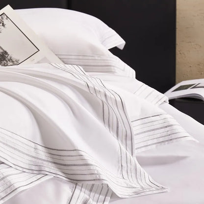 Valmont Luxe White Duvet Cover Set (Long-staple Sateen Cotton)