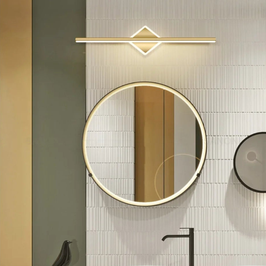 Lustra Line Wall Light