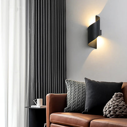 RibbonFlare Wall Sconce - KaveCore