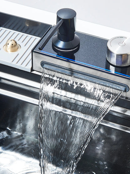 PureFlow Luxe Kitchen Sink & Digital Faucet | US - KaveCore
