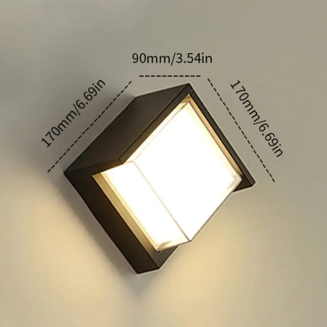 Squareline Wall Light (Motion Sensor) - KaveCore