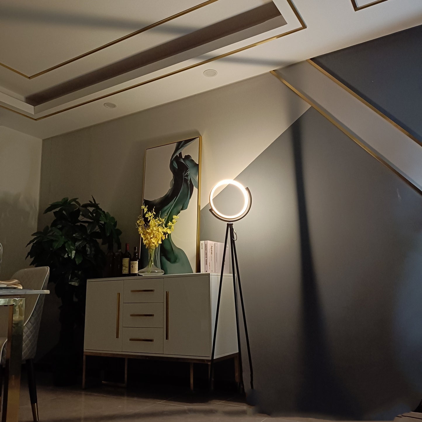 Solis Ring Floor Lamp - KaveCore