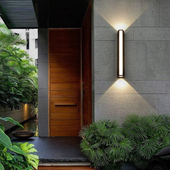 Nimbus Vertical LED Outdoor Facade Light